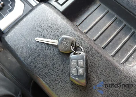 2015 Toyota Tundra Sr5 5.7L V8 from USA, damaged, VIN 5TFUY5F13FX463158